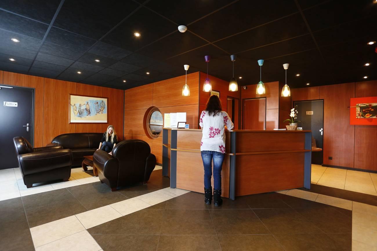Logis Hotel Le Relais ビスカロッス エクステリア 写真