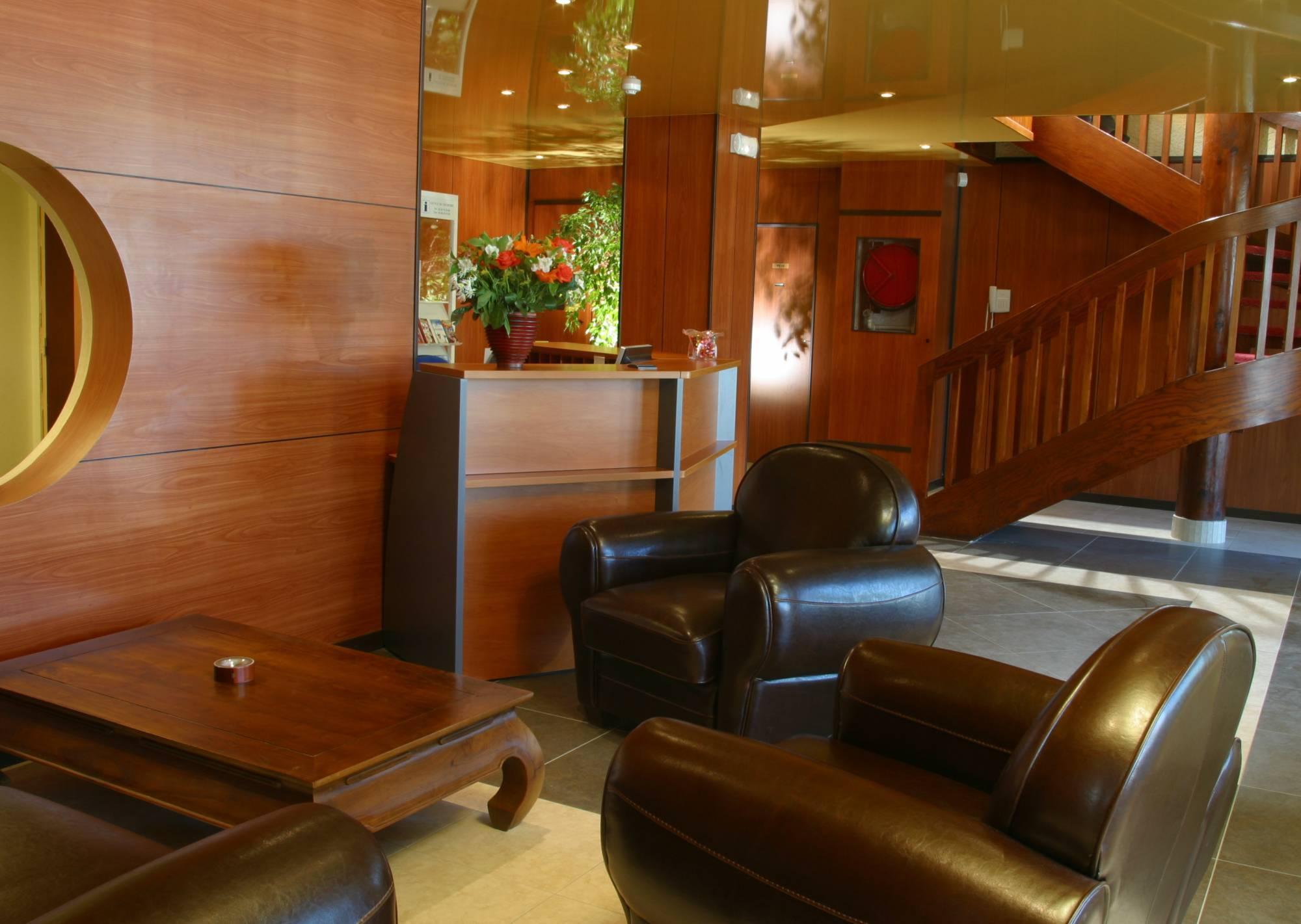 Logis Hotel Le Relais ビスカロッス エクステリア 写真
