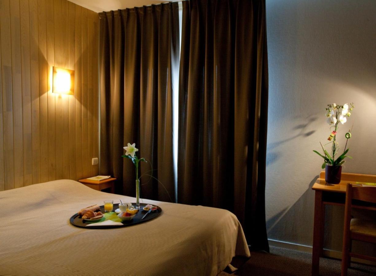 Logis Hotel Le Relais ビスカロッス エクステリア 写真